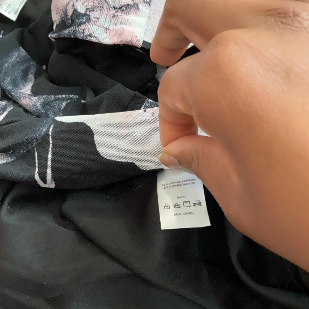 🖤💗NWOT Venus MIDI Dress - Picture 12 of 13